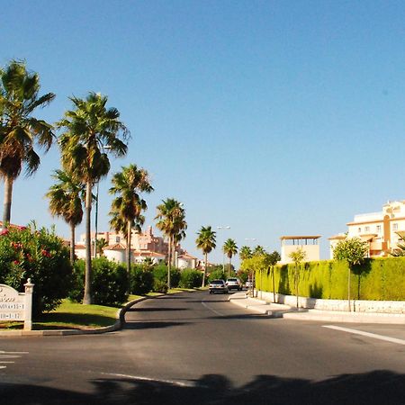 Villa Gaudi Oliva Luaran gambar
